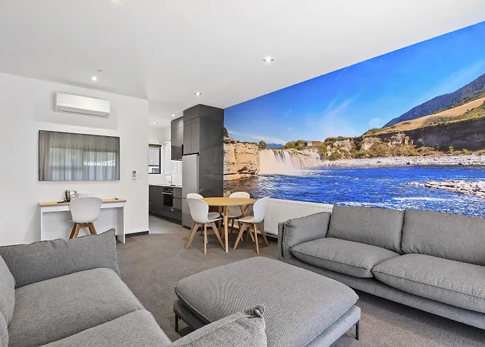 Grand Suites Murchison