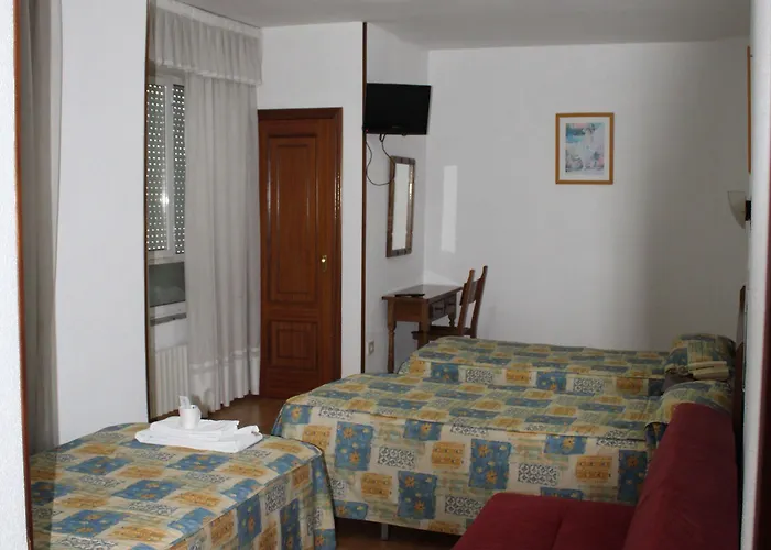 Hotel Santa Clara Monforte De Lemos