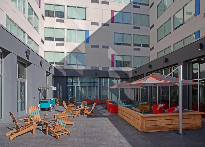 Aloft Omaha Aksarben Village
