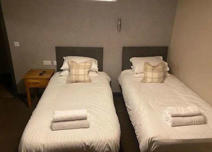Duke Of York Hotel Hazel Grove