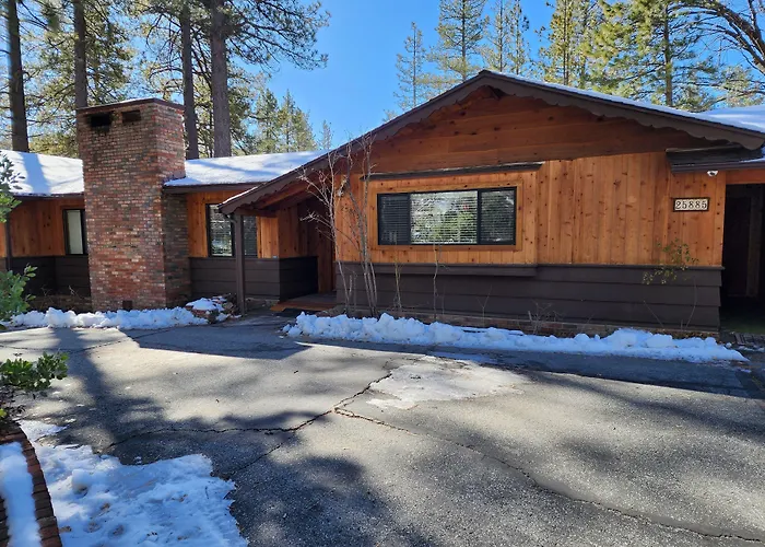 Silver Pines Lodge Idyllwild