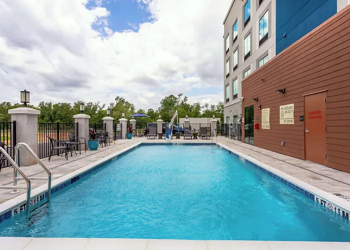 Hampton Inn Marianna I-10