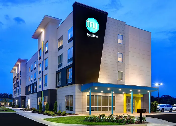 Tru By Hilton Columbia Greystone Hotel