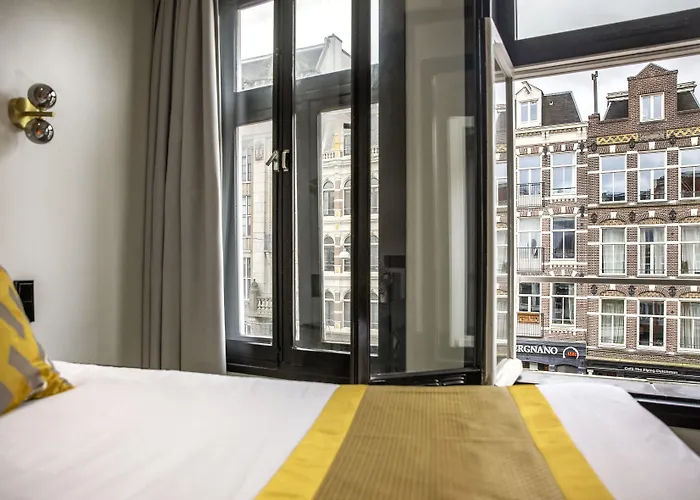 PH Hotel de Entree