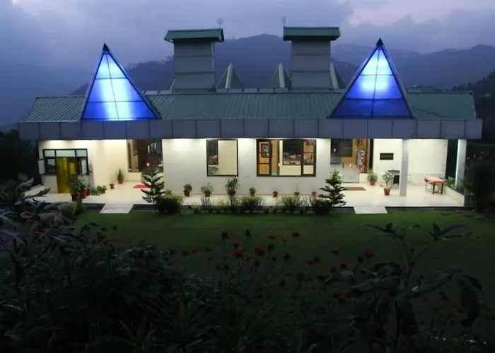 Flag House Resort
