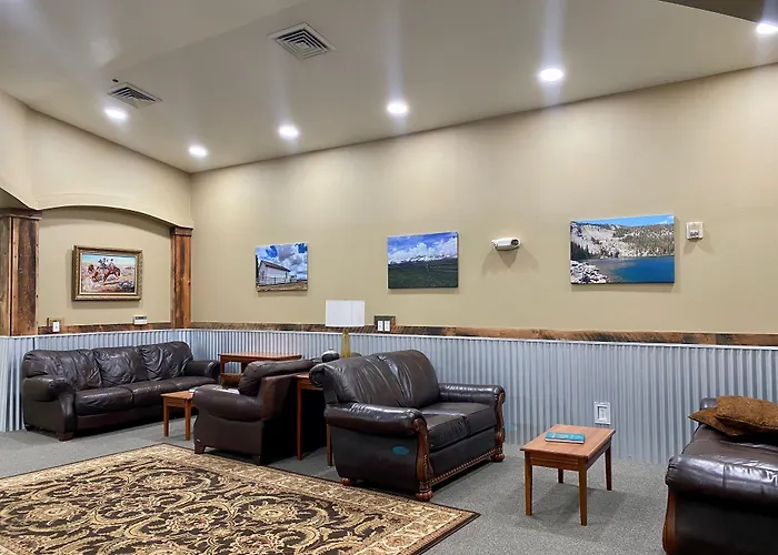 Red Rock Lodge