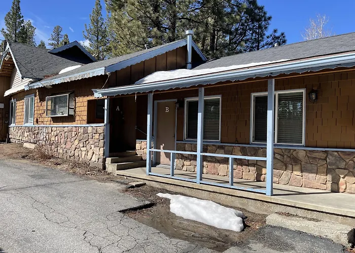 Snow Bear Lodge