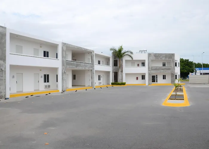 Hotel Monarca
