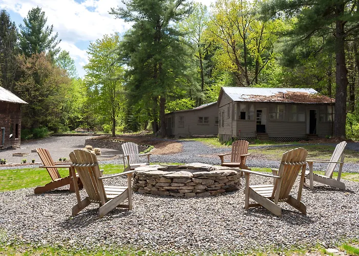 Stonehill'S Farmhouse
