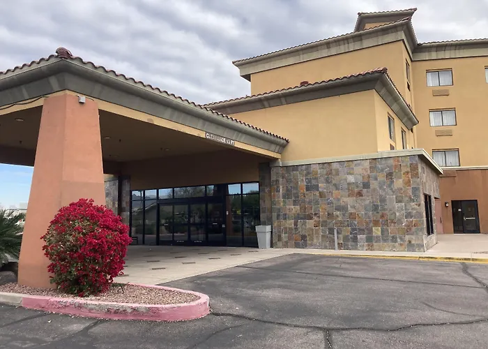 Fairfield By Marriott Inn & Suites Phoenix West Chandler