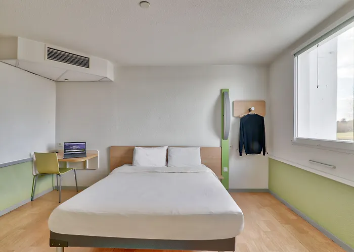 B&B Hotel Montlucon Saint-Victor