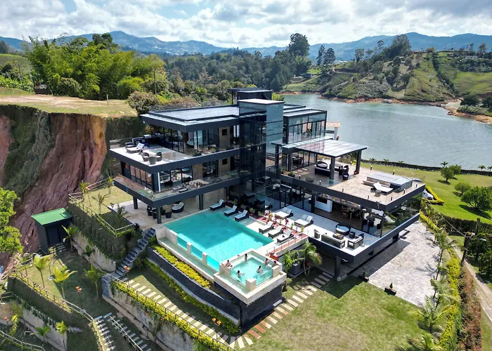 Vivanti Resort
