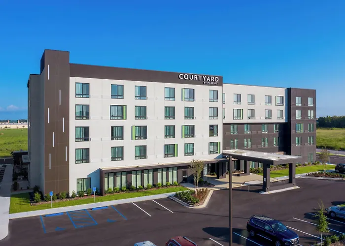 Courtyard By Marriott Lafayette South