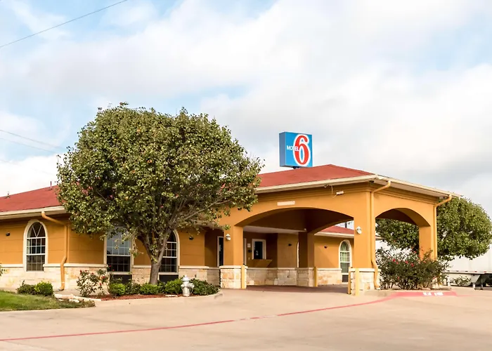 Motel 6 Tx