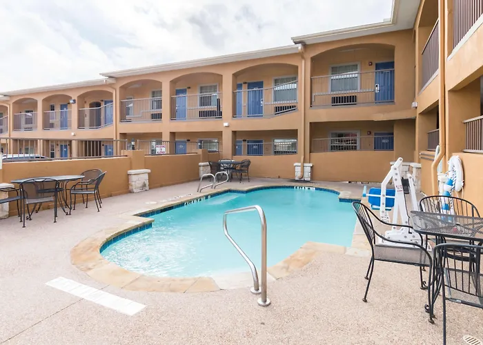 Motel 6 Tx
