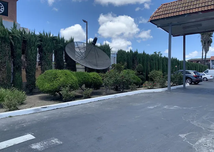 Travel Inn Motel