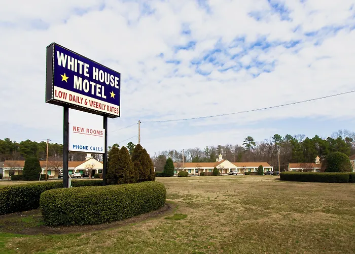 Whitehouse Motel Richmond South