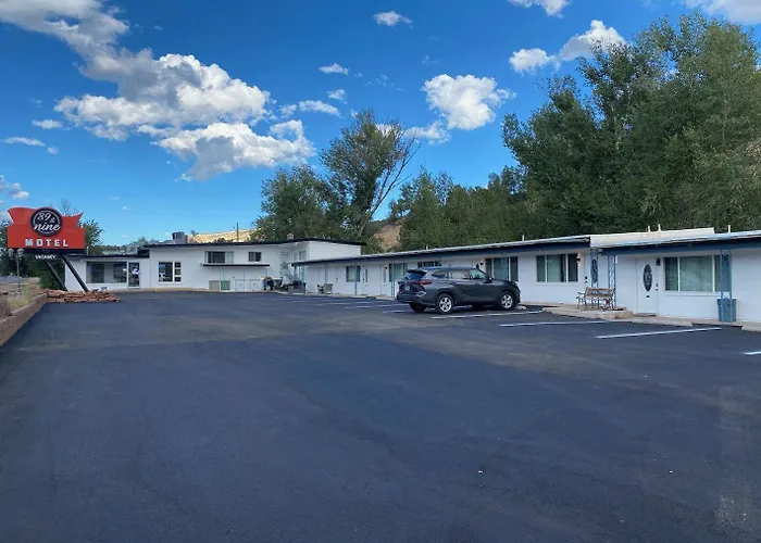 89 & Nine Motel