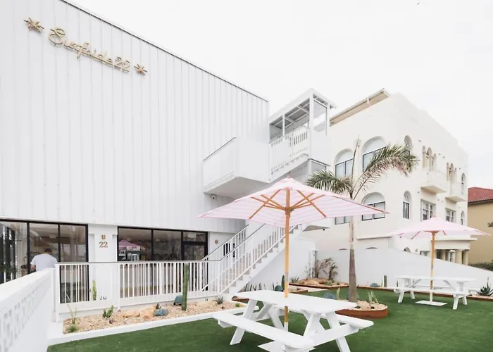Surfside 22
