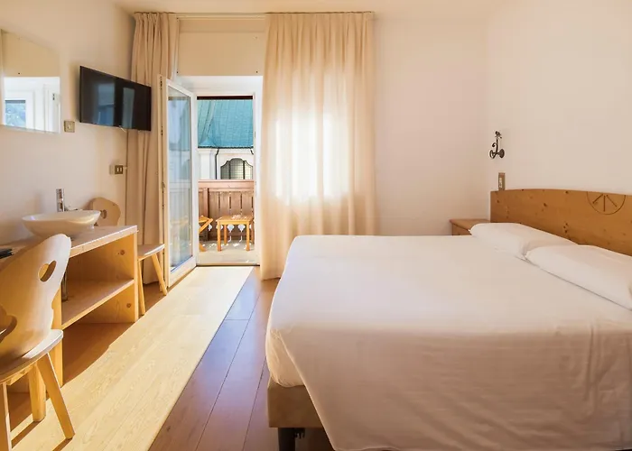 Hotel Montana- ricarica auto elettriche Cortina dʼAmpezzo
