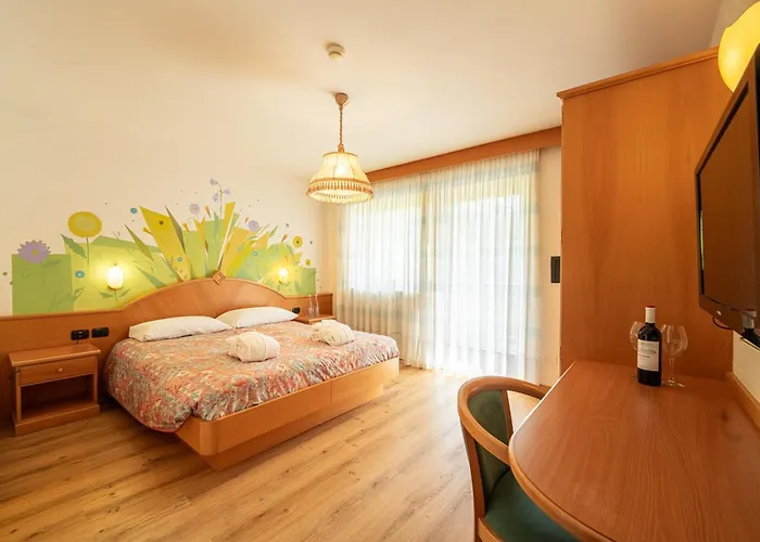 Hotel Dolomites Inn Canazei
