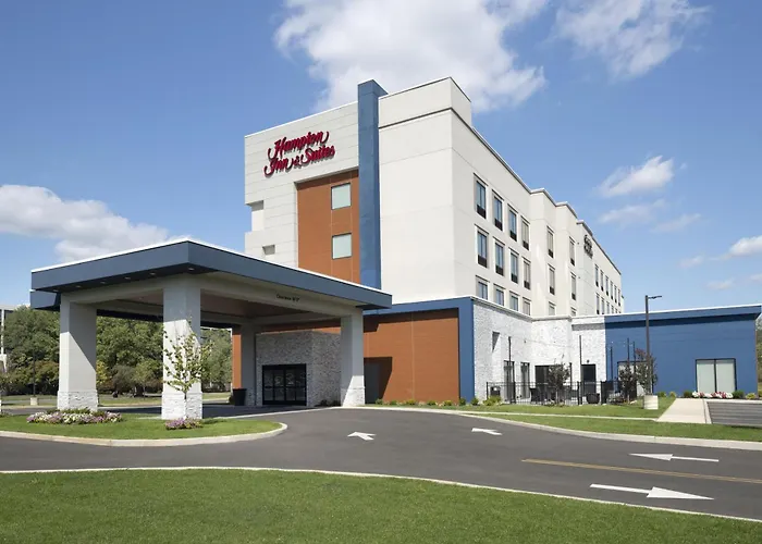 Hampton Inn & Suites