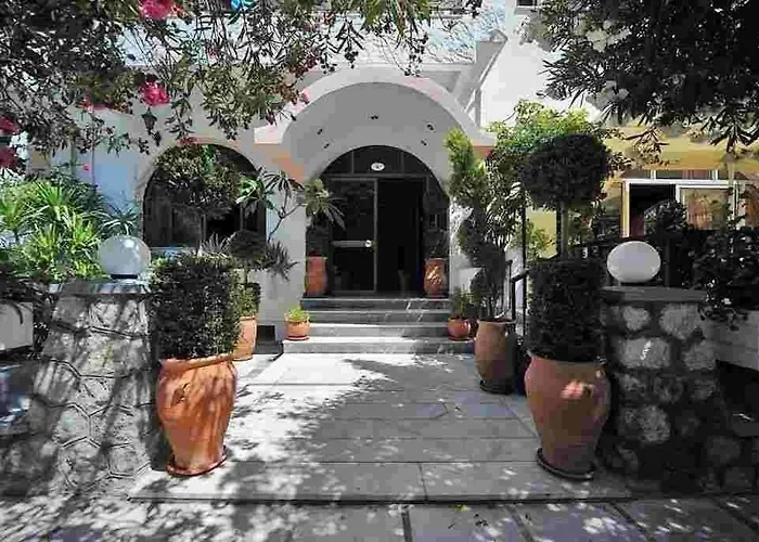 Paradise Hotel
