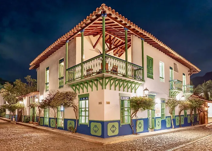 Casa Cedrela Hotel Boutique by HMC -Cauca Viejo- Mayores de 14 años
