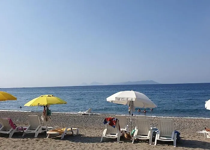 Patti Beach Resort