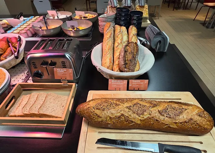 Hôtel Restaurant Campanile Aurillac