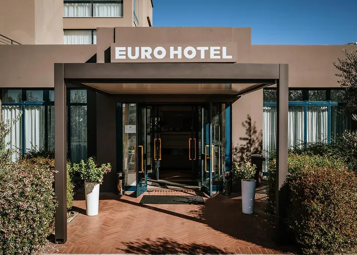 Euro Hotel