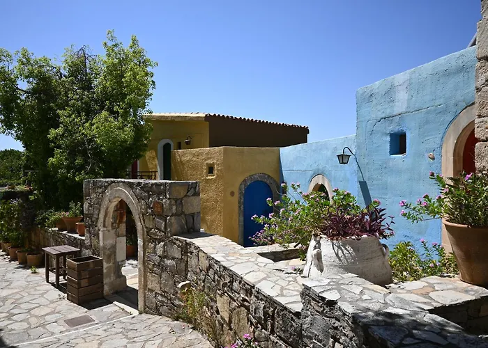 Arolithos Traditional Village Hotel