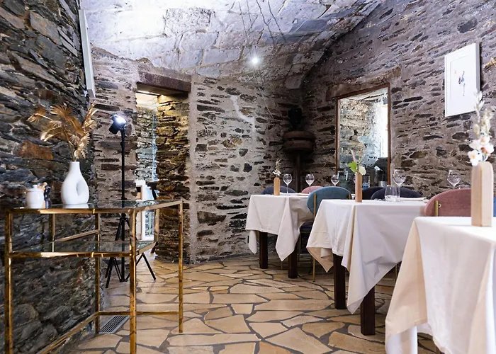 Hotel Logis Domaine du Moulin Cavier à Avrillé