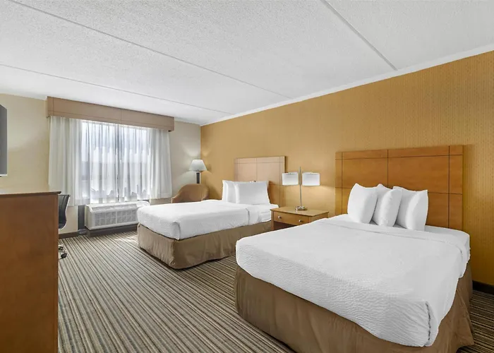 Best Western Royal Plaza And Trade Center