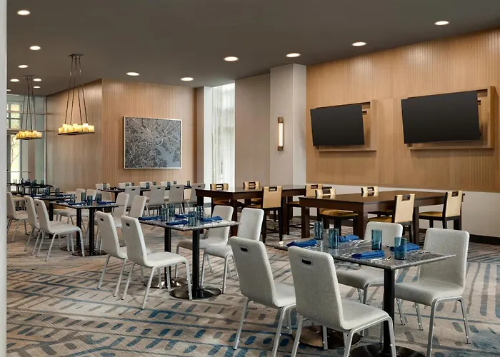 Hilton Baltimore BWI Airport