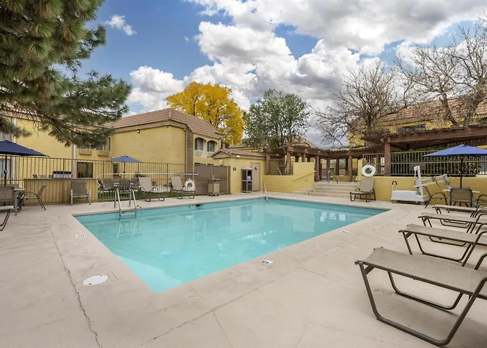 Best Western Airport Albuquerque Innsuites & Suites