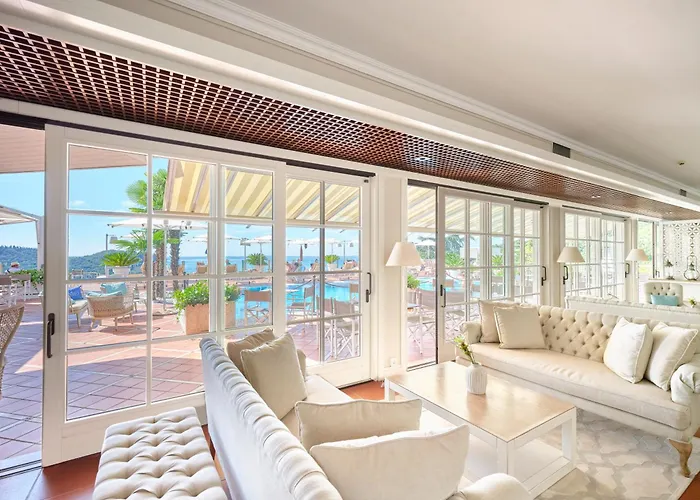 Madrigale Panoramic Lifestyle & Soulful Hotel
