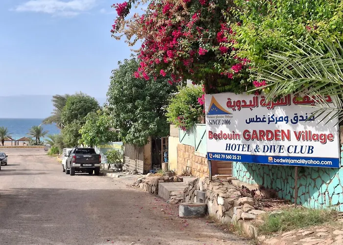 Bedouin Garden Village, Dive