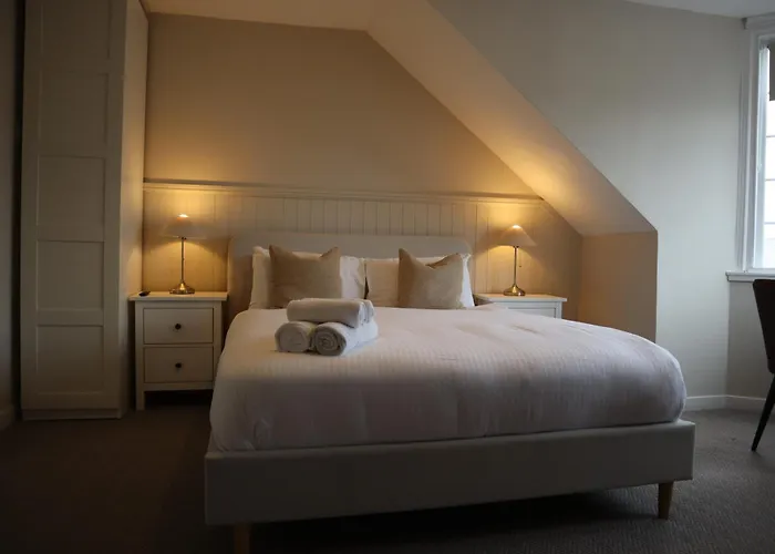Harbourside Hotel