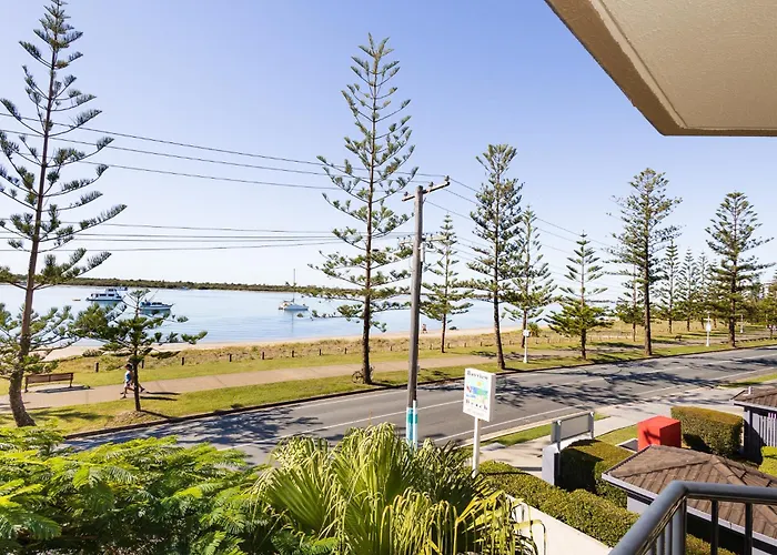 Bayview Beach Holiday Apartments