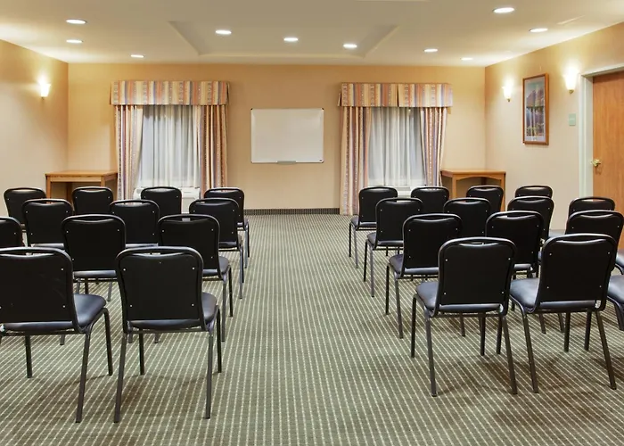 Holiday Inn Express Hotel & Suites Carson City By Ihg