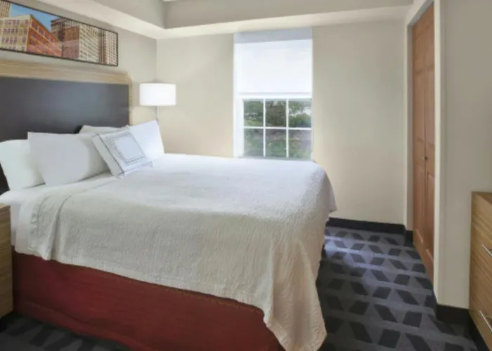 Towneplace Suites By Marriott Brookfield