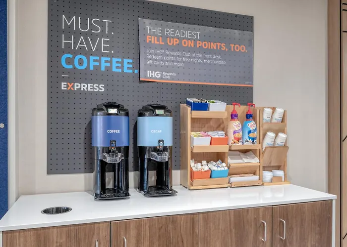 Holiday Inn Express Hotel & Suites Columbus Airport By Ihg