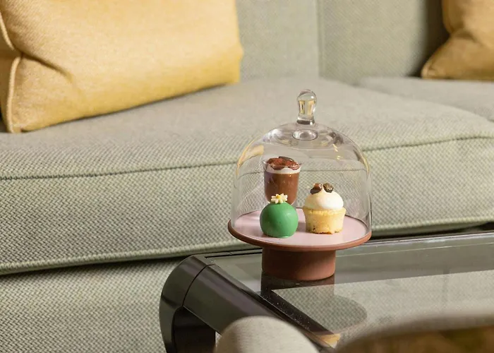 St. Ermin'S Hotel, Autograph Collection