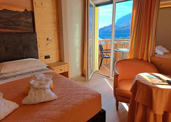 Lake&Nature Hotel Gloria Molveno