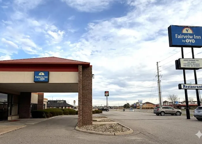 Fairview Inn By Oyo Hesston I-135
