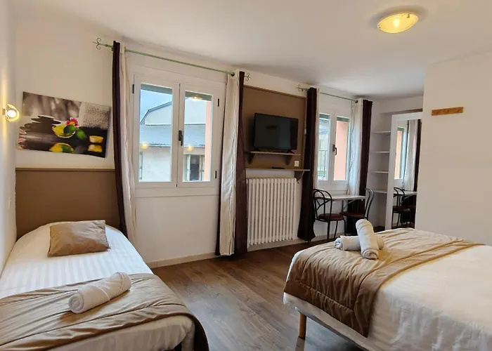 Le Catalan - Hôtel et appartements Mont-Louis