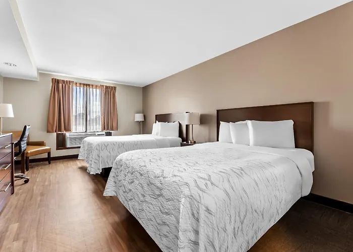 Red Roof Inn Plus+ & Suites Malone