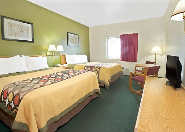 Super 8 By Wyndham Bonne Terre
