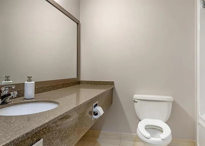 Best Western Plus Woodstock Hotel Conference Centre